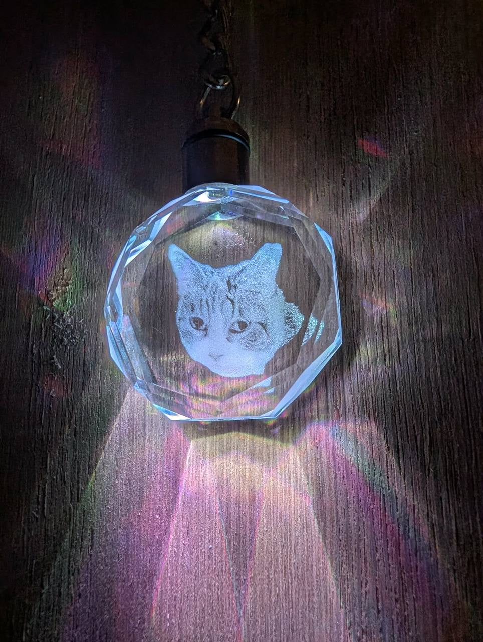 Crystal Keychain rainbow LED light effect